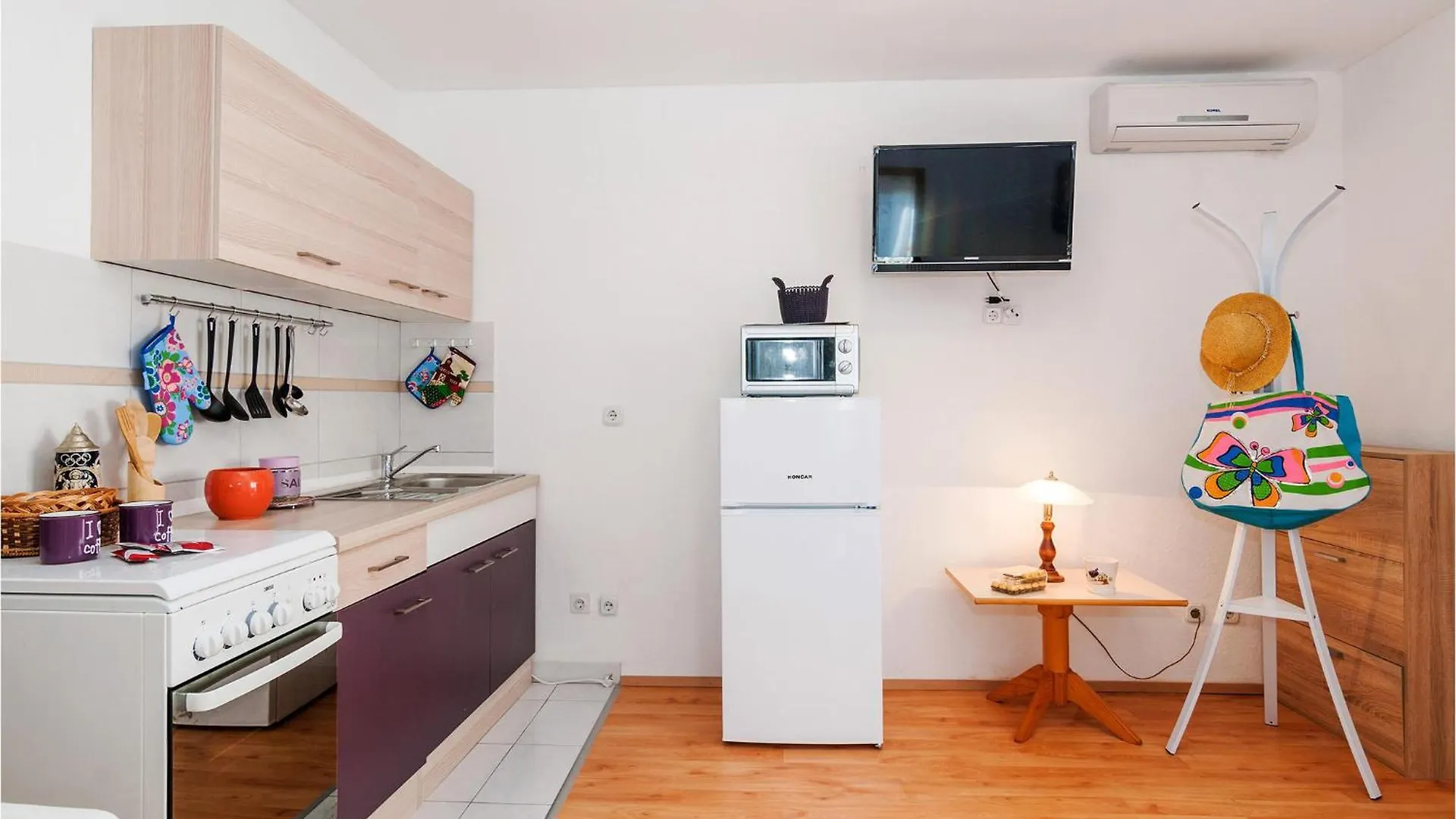 Nice Apartment In Vinjerac With Kitchen Croatia