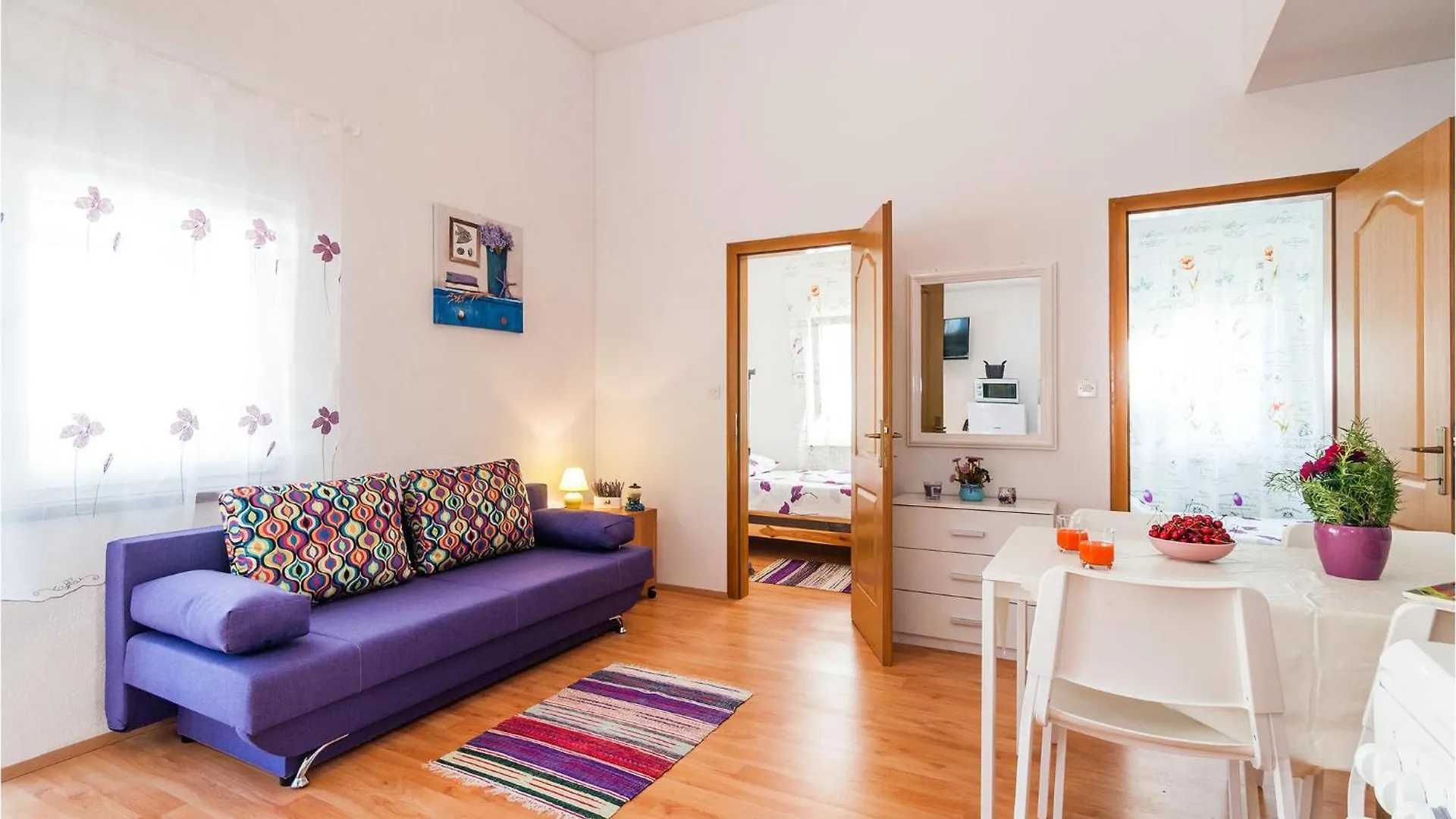 Nice Apartment In Vinjerac With Kitchen
