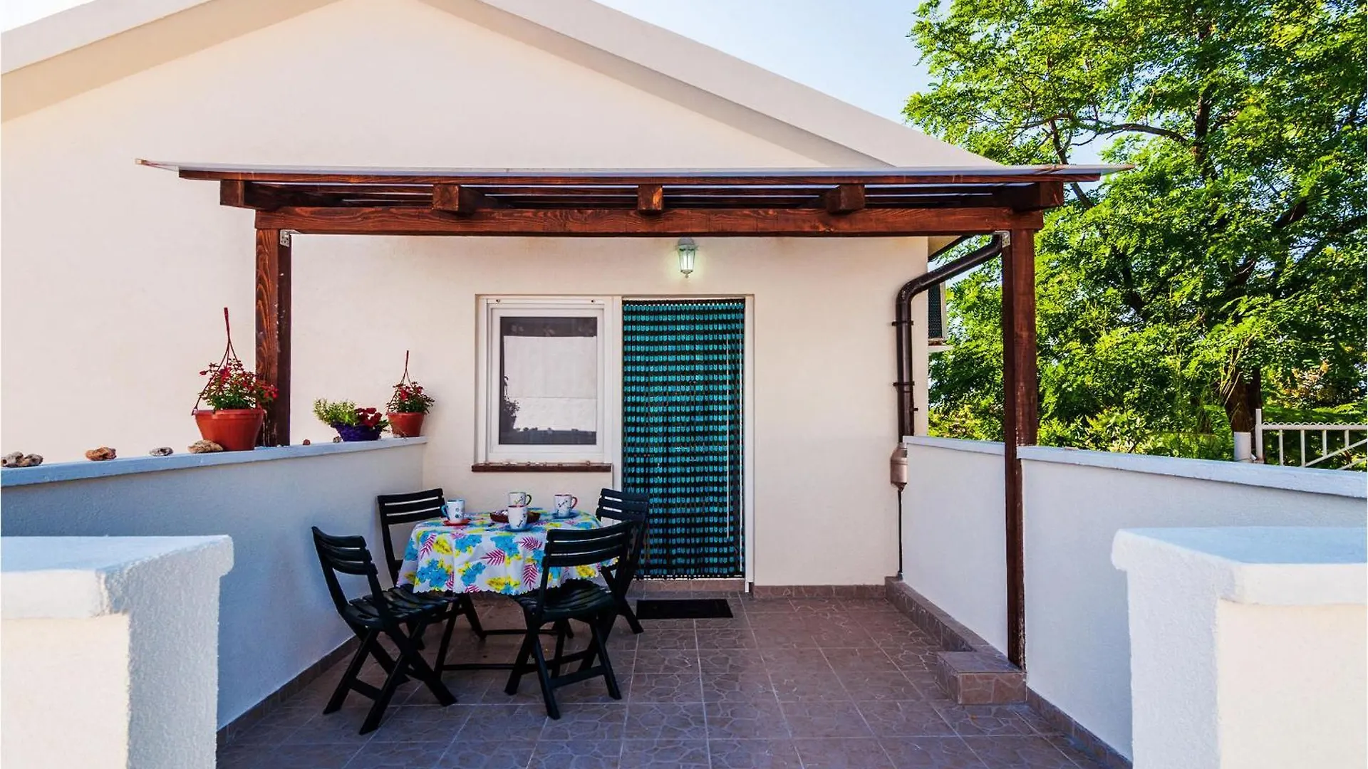 Nice Apartment In Vinjerac With Kitchen