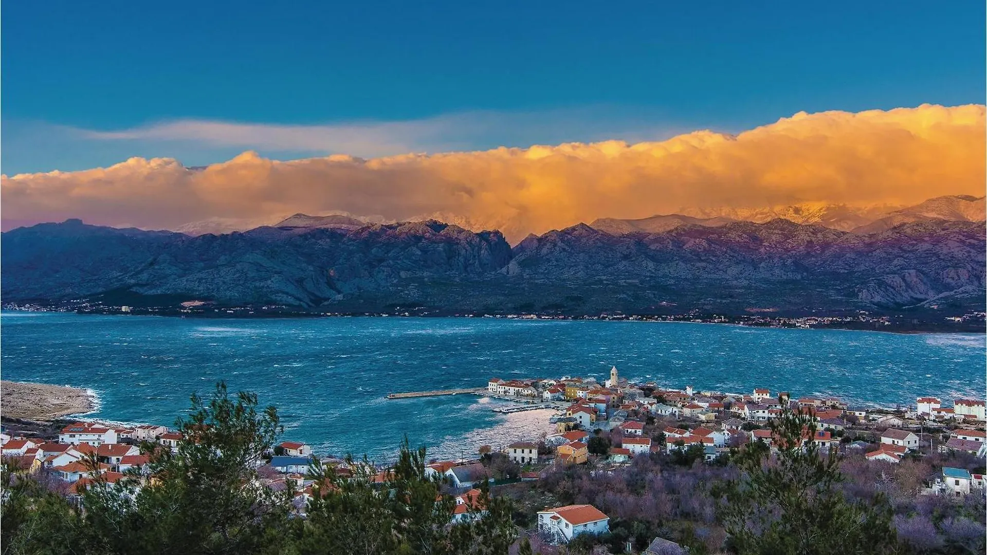 Nice Apartment In Vinjerac With Kitchen Croatia